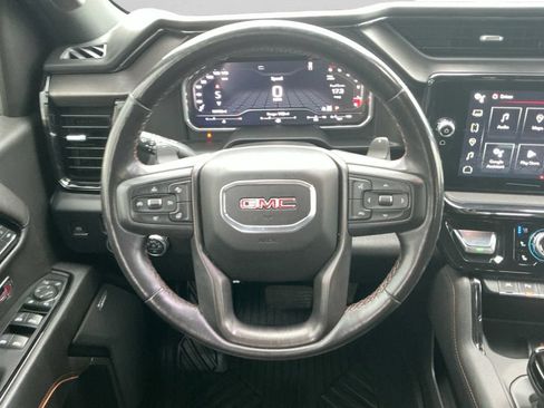 Used 2022 GMC Sierra 1500 AT4 w/ AT4 Premium Package AWD/4WD image 12
