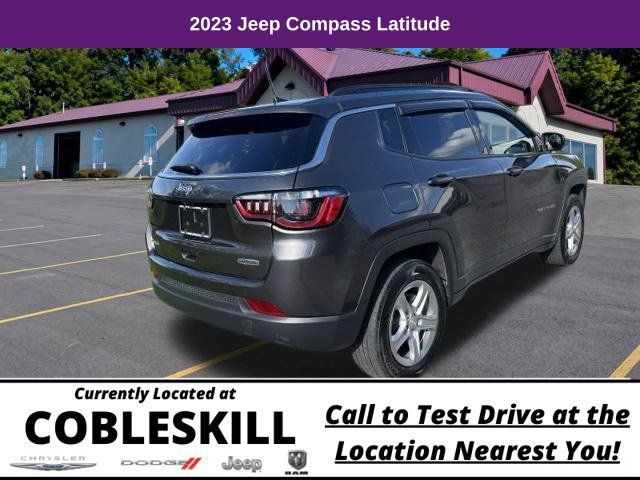 Used 2023 Jeep Compass Latitude w/ Convenience Group AWD/4WD image 4