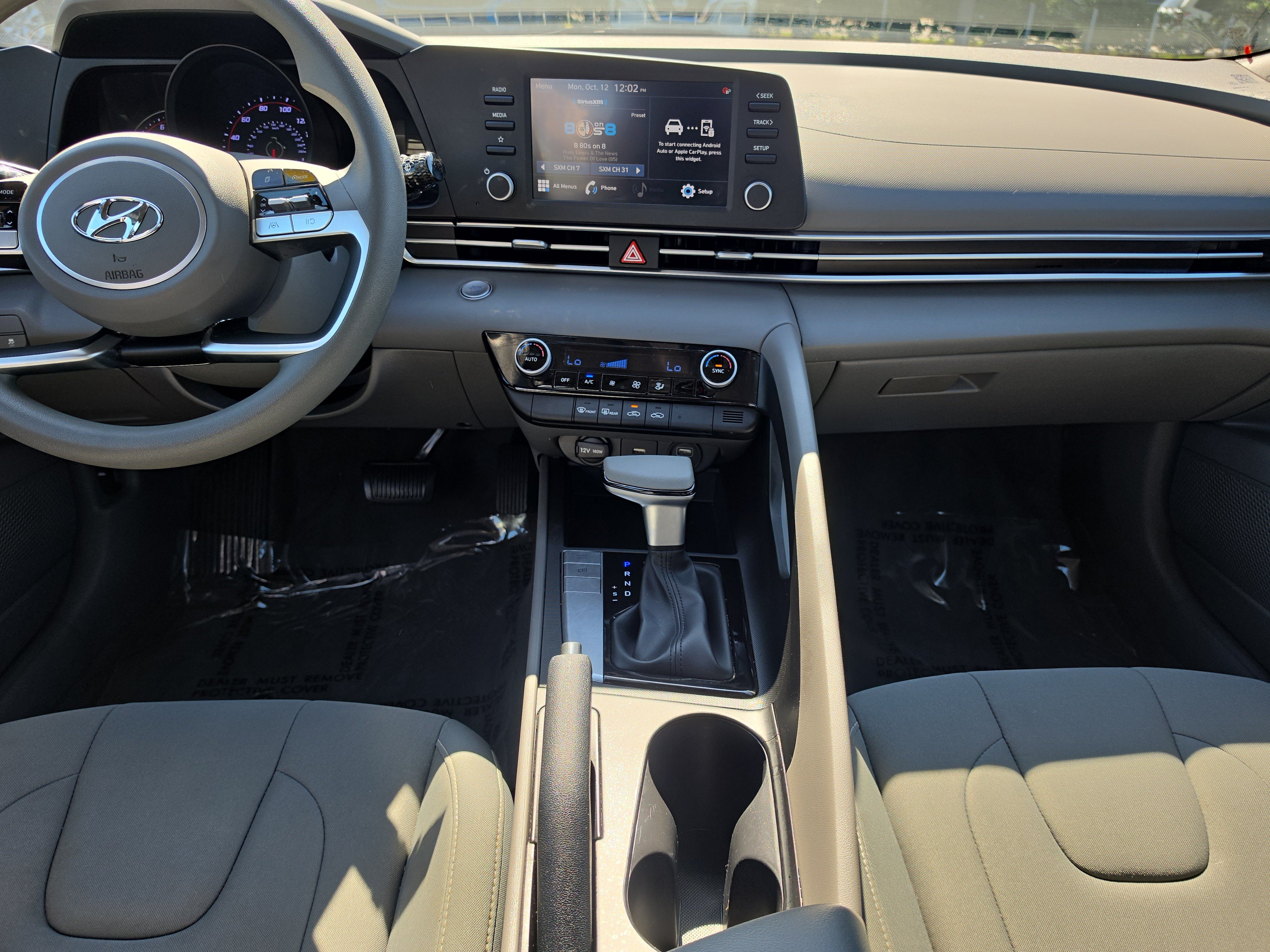 Used 2023 Hyundai Elantra SEL FWD image 14