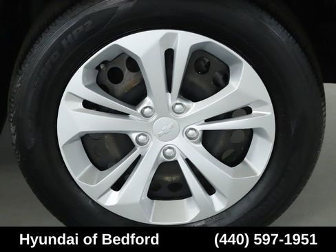 Used 2024 Chevrolet Trax LS FWD image 38