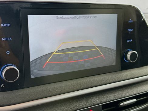 Used 2021 Hyundai Sonata SE w/ Winter Weather Package image 21