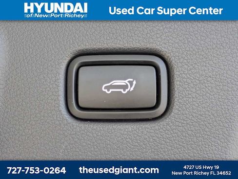 Certified 2025 Hyundai Palisade SEL FWD image 13