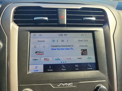 Certified 2020 Ford Fusion SE image 22