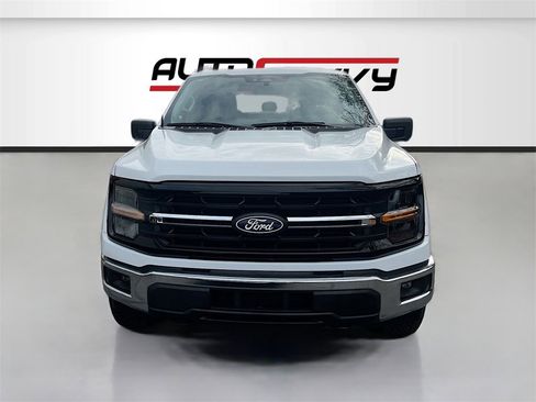 Used 2024 Ford F150 XLT w/ Tow/Haul Package image 2