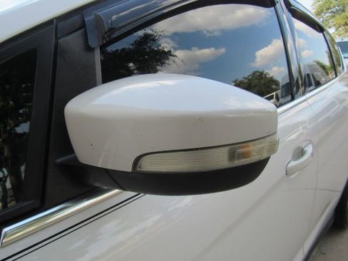 Used 2017 Ford C-MAX Titanium w/ Equipment Group 301A image 17