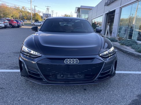 Certified 2023 Audi e-tron GT Premium Plus image 7