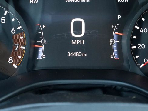 Used 2025 Jeep Compass Trailhawk AWD/4WD image 28