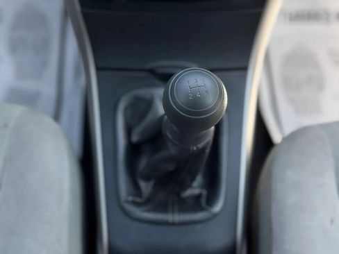 Used 2010 Toyota Corolla LE FWD image 19