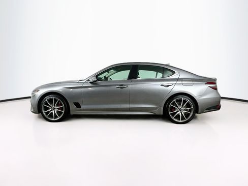 Used 2025 Genesis G70 2.5T AWD/4WD image 4