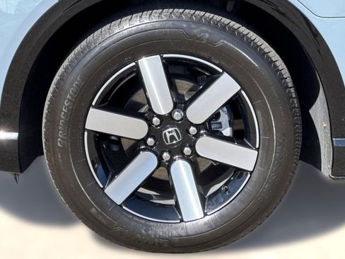 Used 2024 Honda Prologue Touring image 12