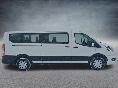 Used 2023 Ford Transit 350 XLT image 5