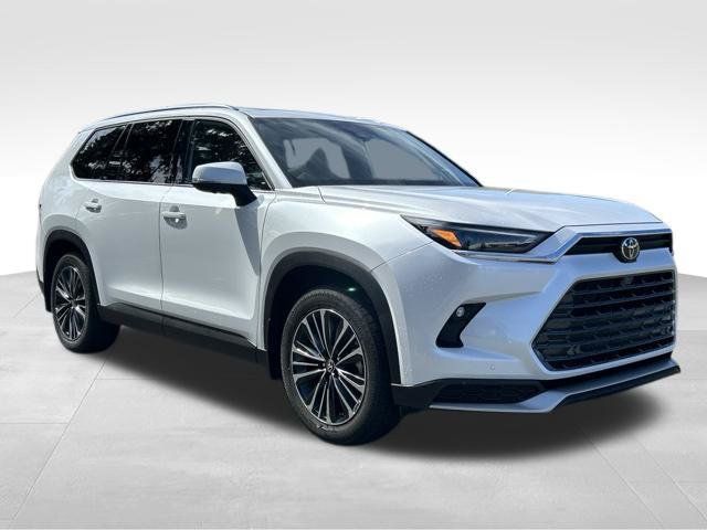 Used 2026 Toyota Grand Highlander AWD Hybrid image 7