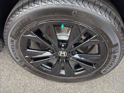 Used 2026 Honda CR-V Sport Touring image 9