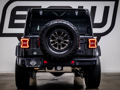 Used 2024 Jeep Wrangler Unlimited Rubicon 392 AWD/4WD image 10