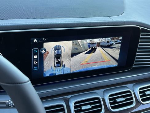 New 2026 Mercedes-Benz GLE 350 4MATIC image 17