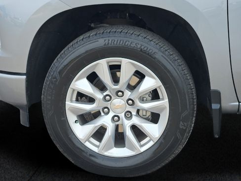 Used 2024 Chevrolet Silverado 1500 Custom RWD image 8