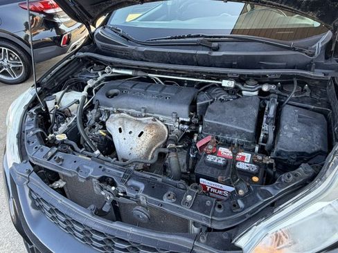 Used 2009 Toyota Matrix XRS FWD image 15