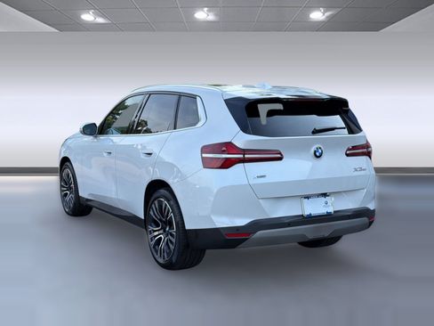 Used 2026 BMW X3 xDrive30i w/ Premium Package AWD/4WD image 3