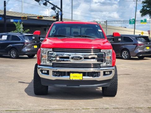 Used 2019 Ford F250 Lariat w/ Lariat Value Package AWD/4WD image 2