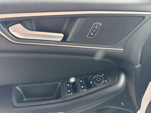 Certified 2023 Ford Edge SEL w/ Convenience Package image 25