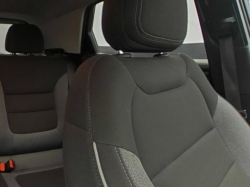 Used 2025 Chevrolet TrailBlazer LT FWD image 11