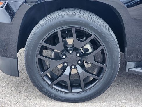Used 2019 Chevrolet Tahoe LT RWD image 10