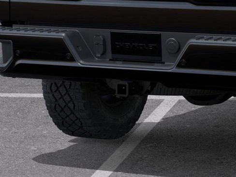New 2026 Chevrolet Silverado 1500 ZR2 image 14