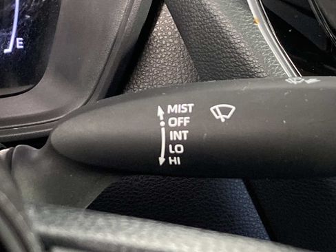 Used 2026 Toyota Corolla LE FWD image 17