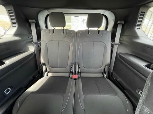 Used 2025 Jeep Grand Cherokee L Laredo AWD/4WD image 15