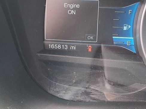 Used 2014 Ford Explorer XLT w/ Equipment Group 201A FWD image 19