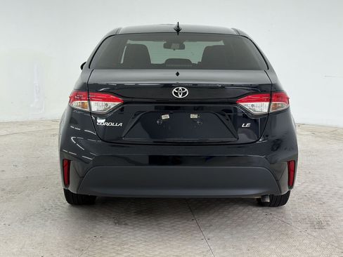 Used 2024 Toyota Corolla LE FWD image 10