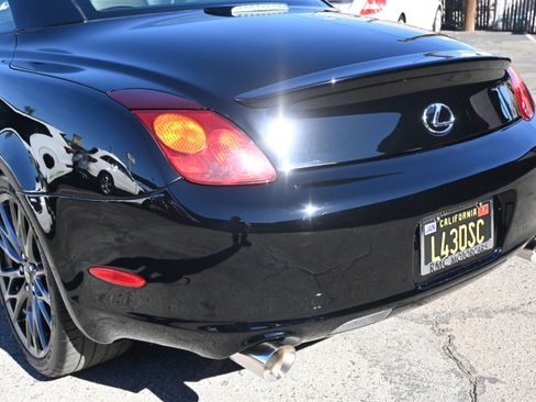 Used 2005 Lexus SC 430 Convertible image 23