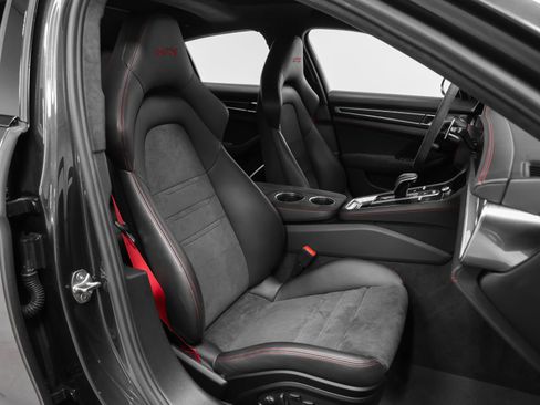 Certified 2023 Porsche Panamera GTS w/ Premium Package AWD/4WD image 22