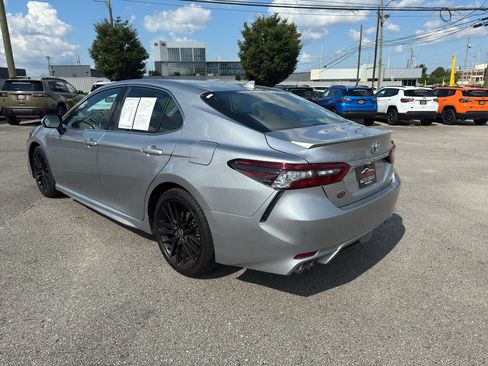 Used 2024 Toyota Camry XSE FWD image 6
