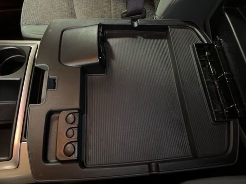 Used 2015 RAM 1500 Big Horn image 28