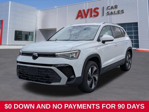 Used 2025 Volkswagen Taos SE AWD/4WD image 1