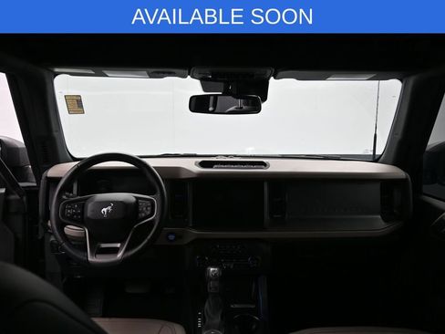 Used 2024 Ford Bronco Wildtrak AWD/4WD image 30