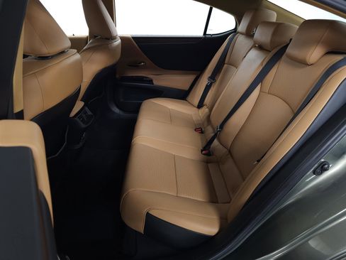 Used 2023 Lexus ES 350 w/ Premium Package image 28