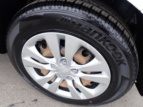 Used 2020 Kia Soul LX image 7