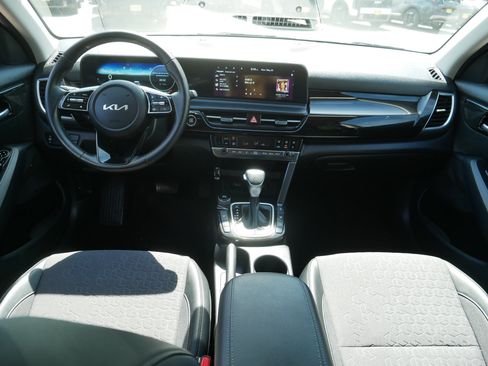 Certified 2024 Kia Seltos S AWD/4WD image 10