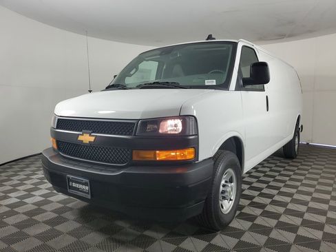 New 2025 Chevrolet Express 2500 Extended w/ Driver Convenience Package image 8