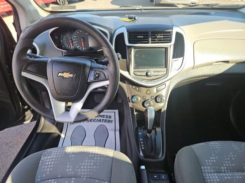 Used 2018 Chevrolet Sonic LS image 21