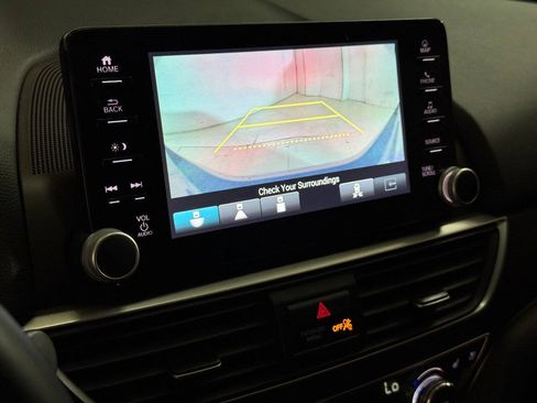 Used 2021 Honda Accord Touring image 47