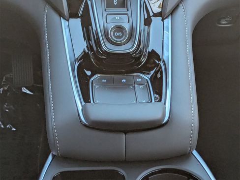 New 2026 Acura RDX SH-AWD image 25