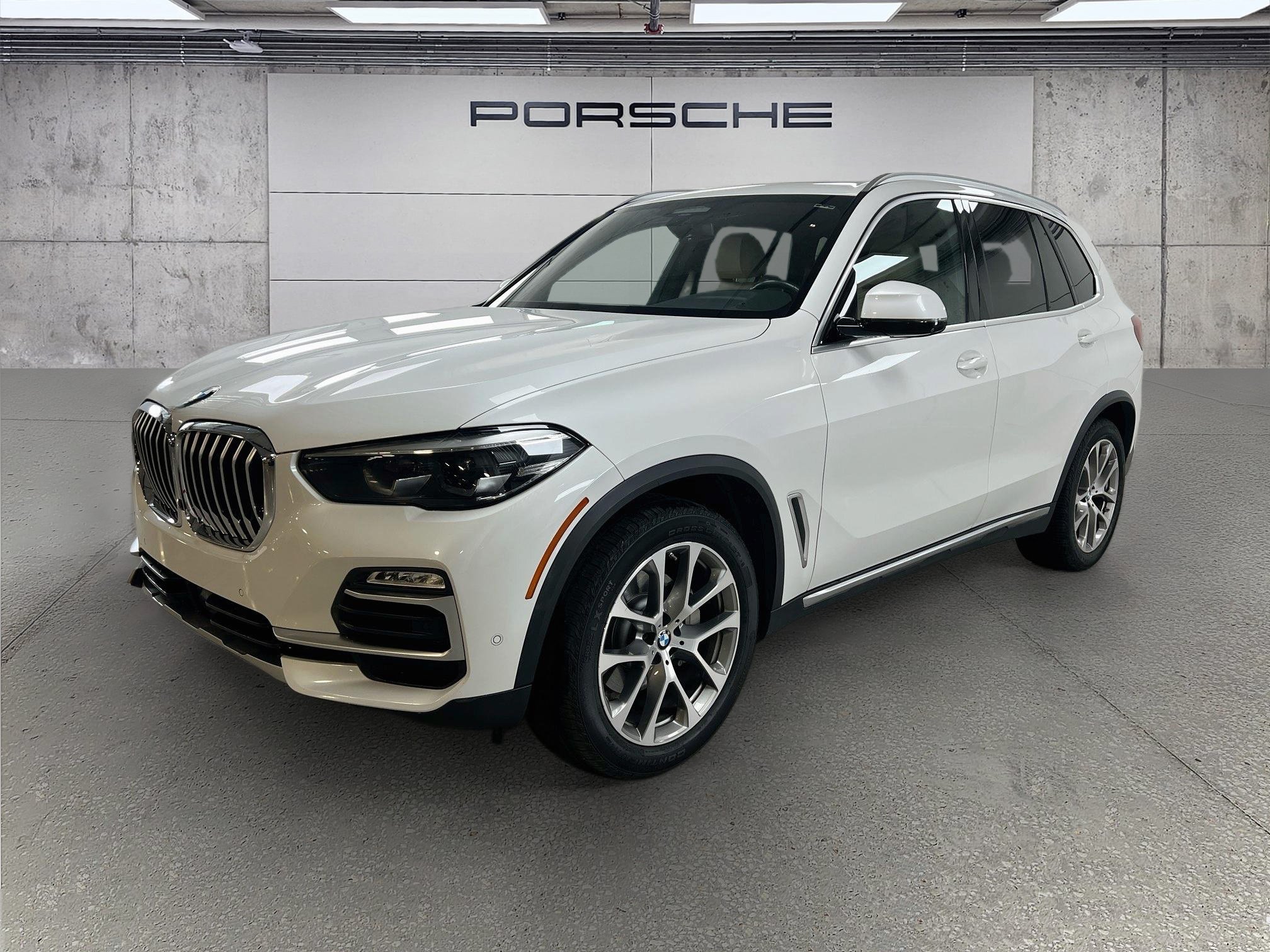 Used 2020 BMW X5 xDrive40i AWD/4WD image 1