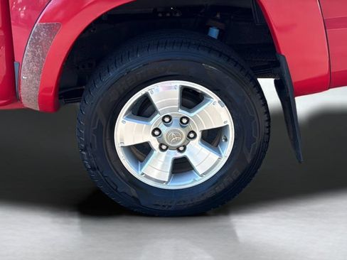 Used 2007 Toyota Tacoma PreRunner w/ TRD Sport Pkg #1 RWD image 10