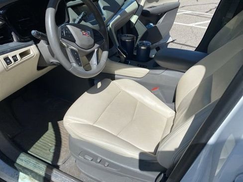 Used 2018 Cadillac XT5 Luxury w/ Driver Awareness Package AWD/4WD image 24