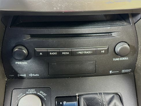 Used 2015 Lexus NX 300h AWD image 37