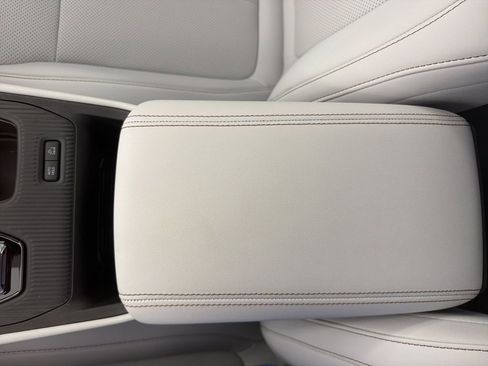 New 2026 Jeep Cherokee Limited AWD/4WD image 12