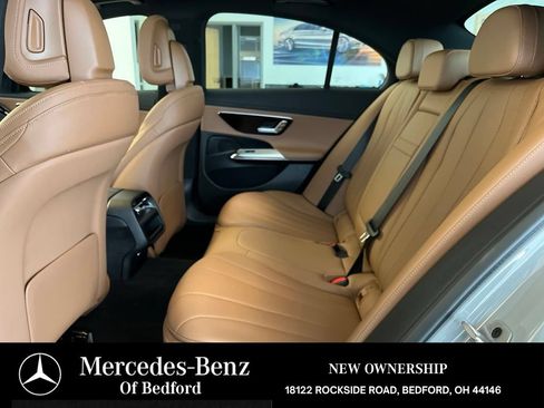 Used 2026 Mercedes-Benz E 350 4MATIC Sedan image 14